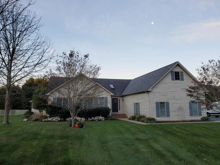 Our Milford roofing installers will bring curb appeal to your home